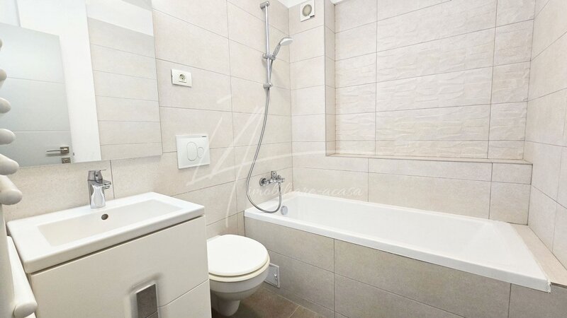 Gheorghe Ionescu Sisesti 59, apartament intim in bloc elegant cu gradina