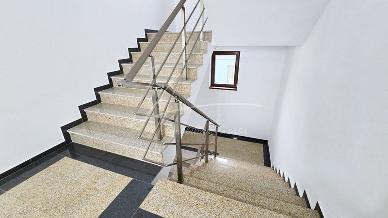 Gheorghe Ionescu Sisesti 59, apartament intim in bloc elegant cu gradina